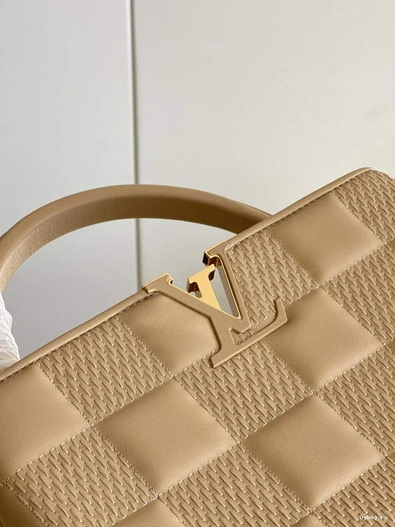 CAPUCINES MM VUITTON LOUIS 0816